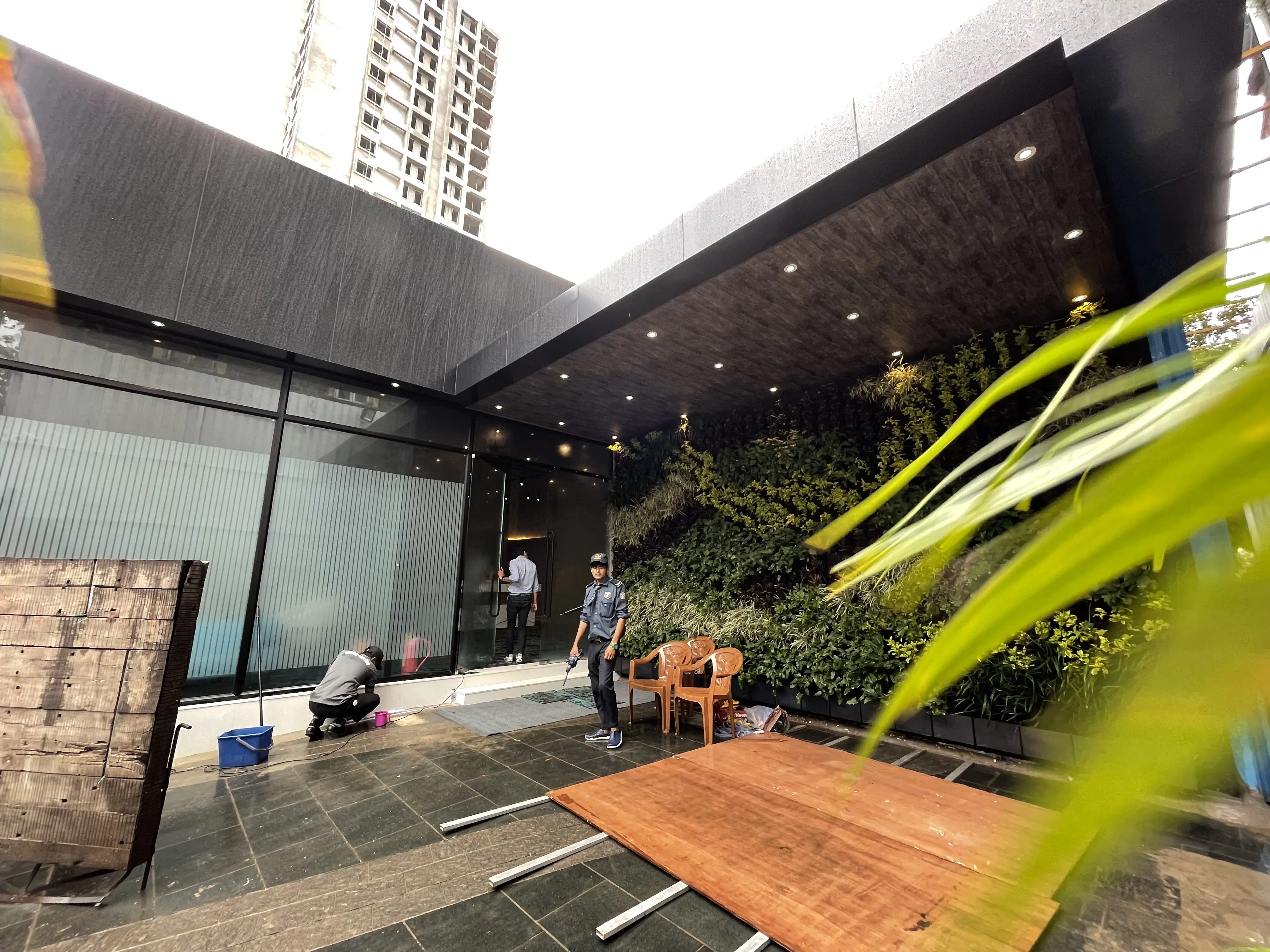 Seth Group – One Marina Sales Lounge — Marine Lines — view 2